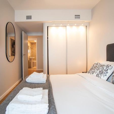 Tendency Apartments Forum سان أدريان دي بيزوس المظهر الخارجي الصورة
