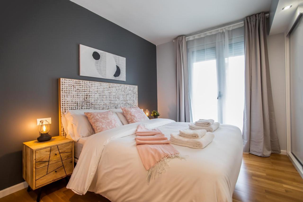 Tendency Apartments Forum سان أدريان دي بيزوس المظهر الخارجي الصورة