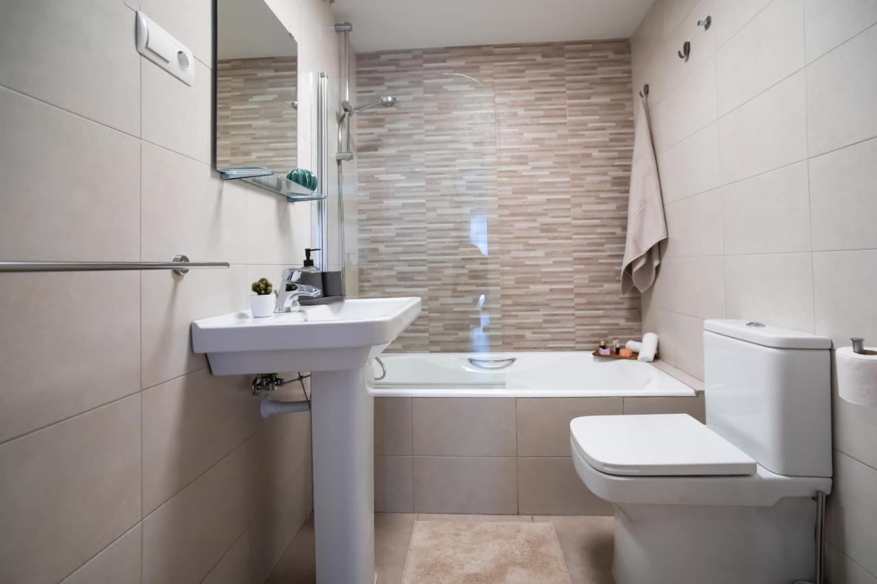 Tendency Apartments Forum سان أدريان دي بيزوس المظهر الخارجي الصورة
